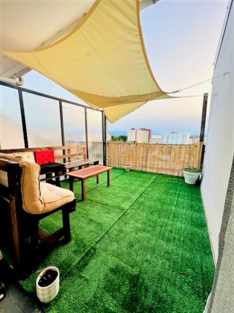 La Dolce Vita -T2 52M2- Dernier Etage- Terrasse-Parking-Wifi Fibre Apartment Тарб Екстериор снимка